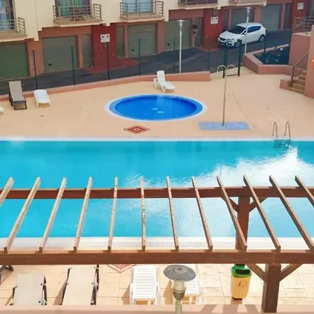 Casa Lucia, Magnifica Duplex Con Piscina. Дом отдыха Коста-де-Антигуа